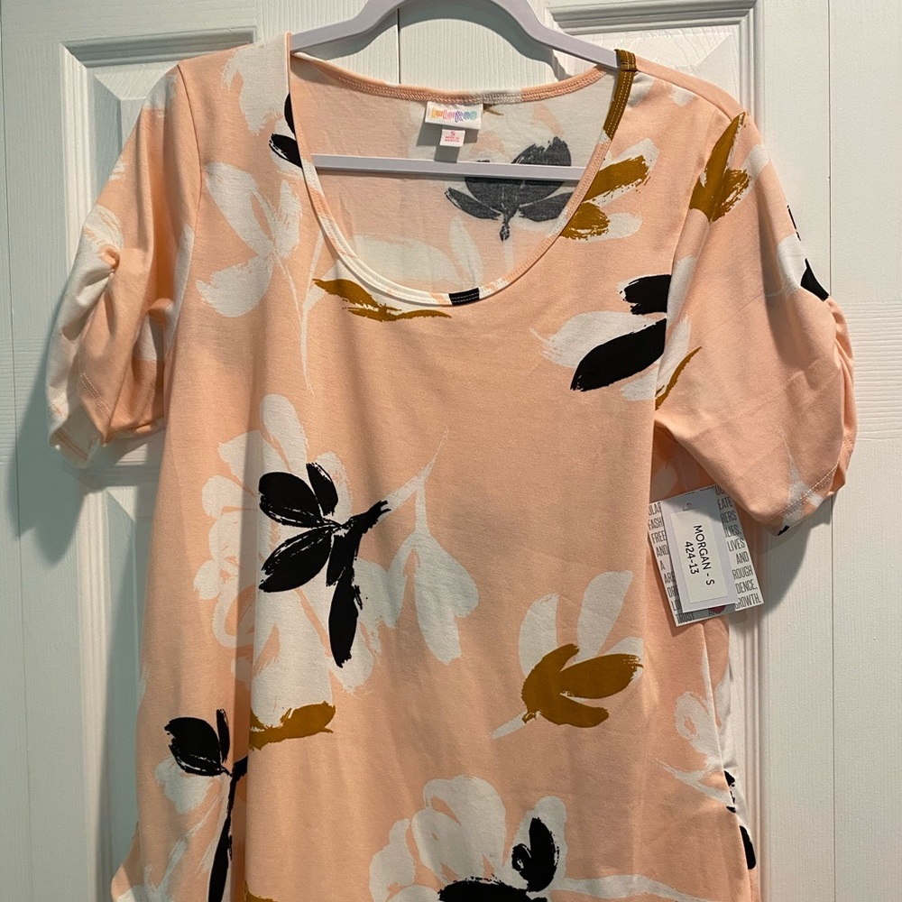 Lularoe Morgan Size Small NWT